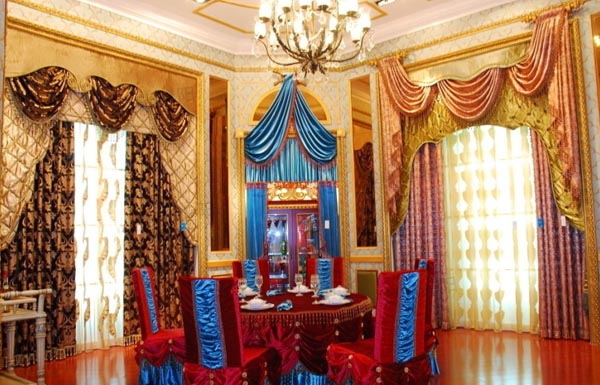 布藝電動(dòng)窗簾