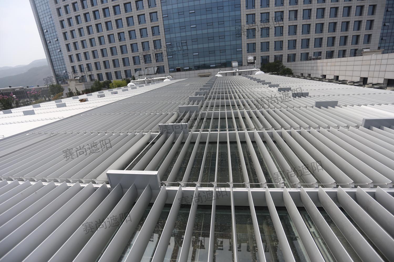 義烏天祥醫(yī)療東方醫(yī)院遮陽工程