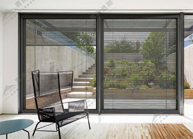 電動中空鋁百葉簾實景圖