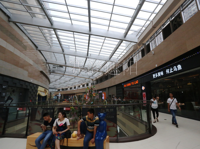 FCS電動(dòng)天棚簾商場(chǎng)遮陽(yáng)應(yīng)用