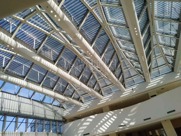 北京終端管制中心采光頂遮陽工程實景效果